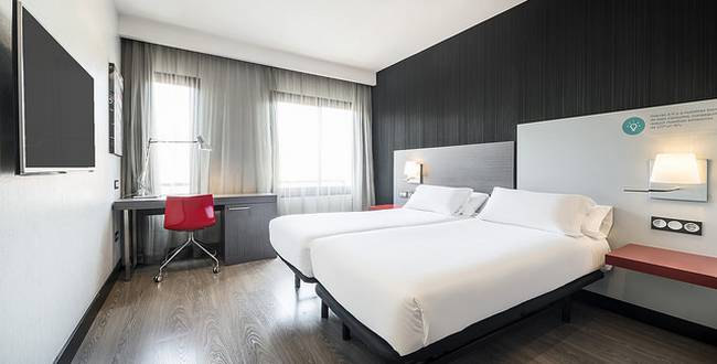 Hotel ILUNION Suites Madrid Hotel ILUNION Suites Madrid